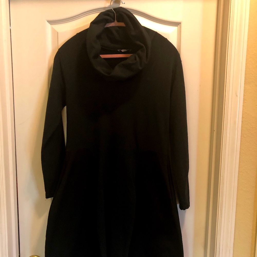 Black Dress with pockets